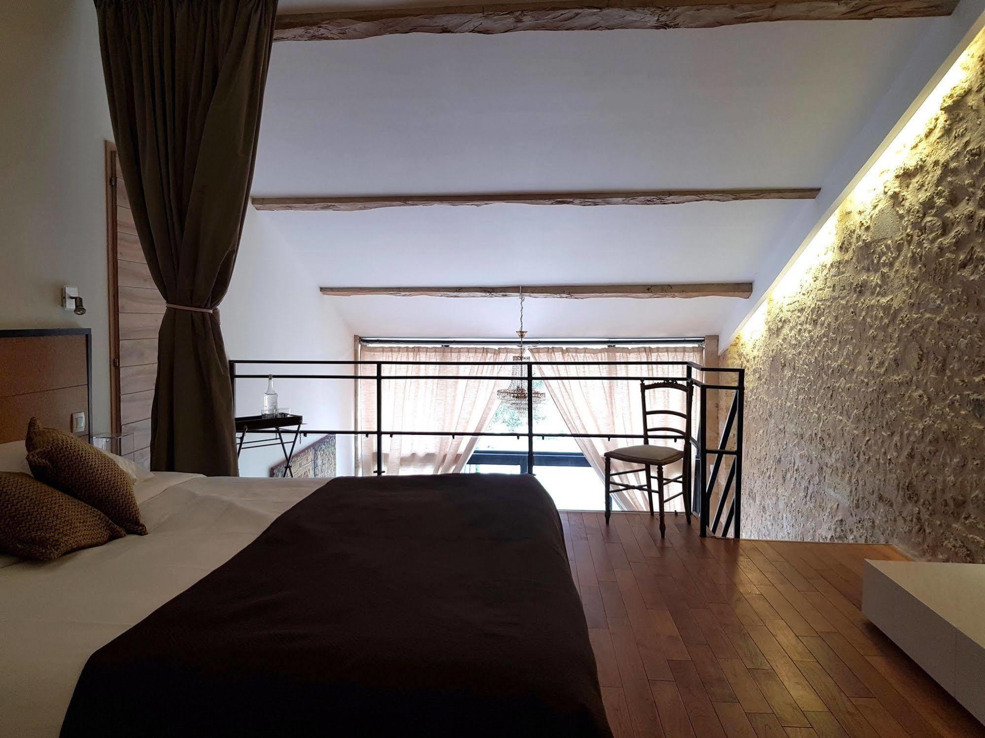 5 Lasserre Moulon-sur-Dordogne Ngoại thất bức ảnh